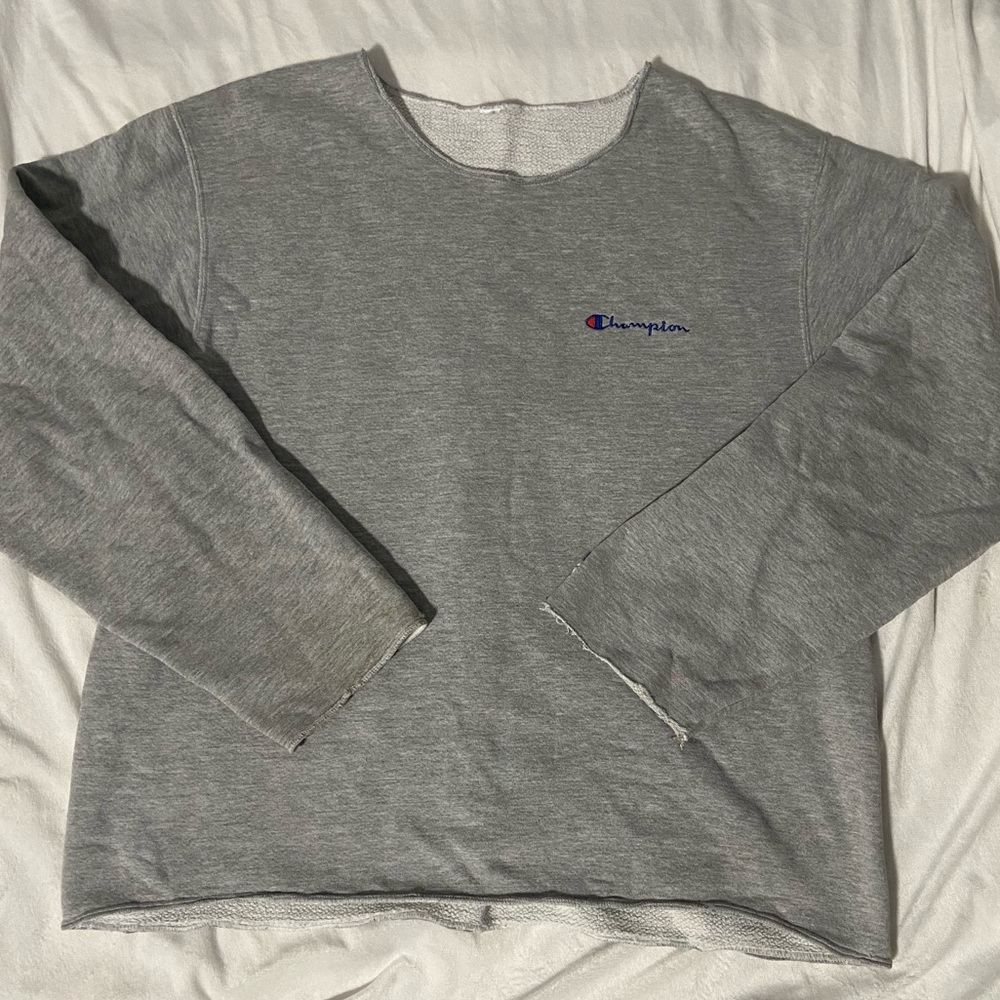 Grey Champion pullover